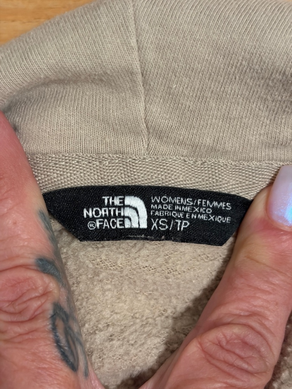 The North Face Women's Hoodie in Taupe with White Logo - Picture 2 of 5